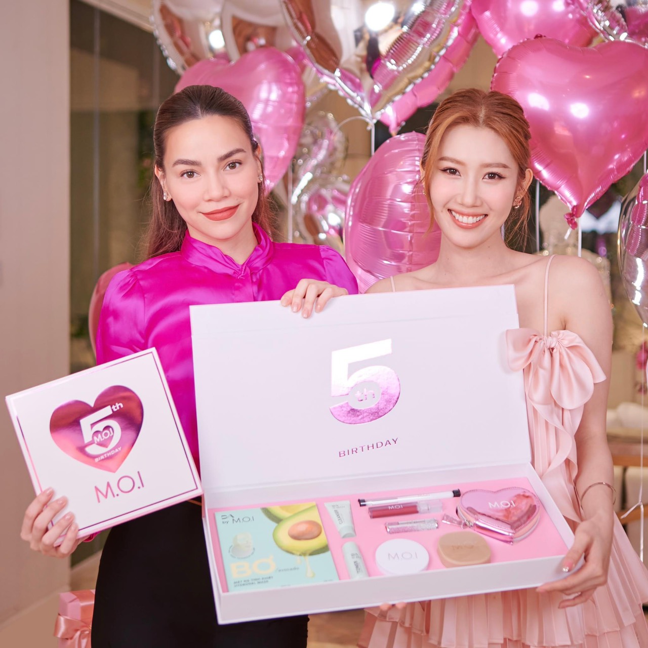 M.O.I and the singer Ho Ngoc Ha