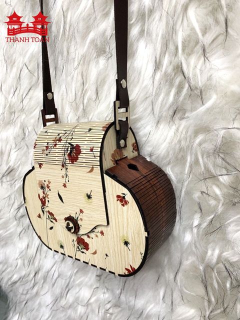 Wooden Handbag Code TX19