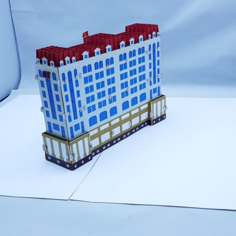 16 Customized Design